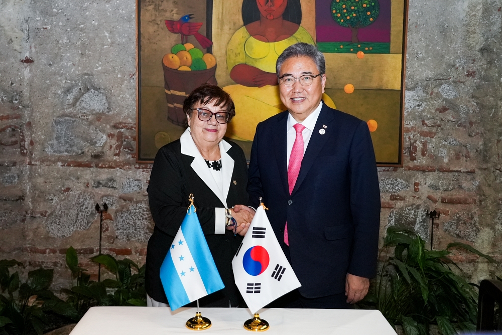 박진 장관, ACS 참석 계기 양자면담